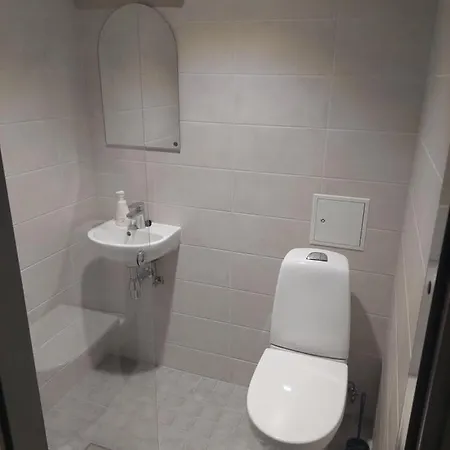 Pepleri Mini Apartment Tartu Exteriör bild